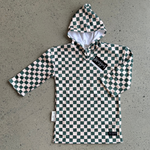 CHECKMATE HOODED TOWEL